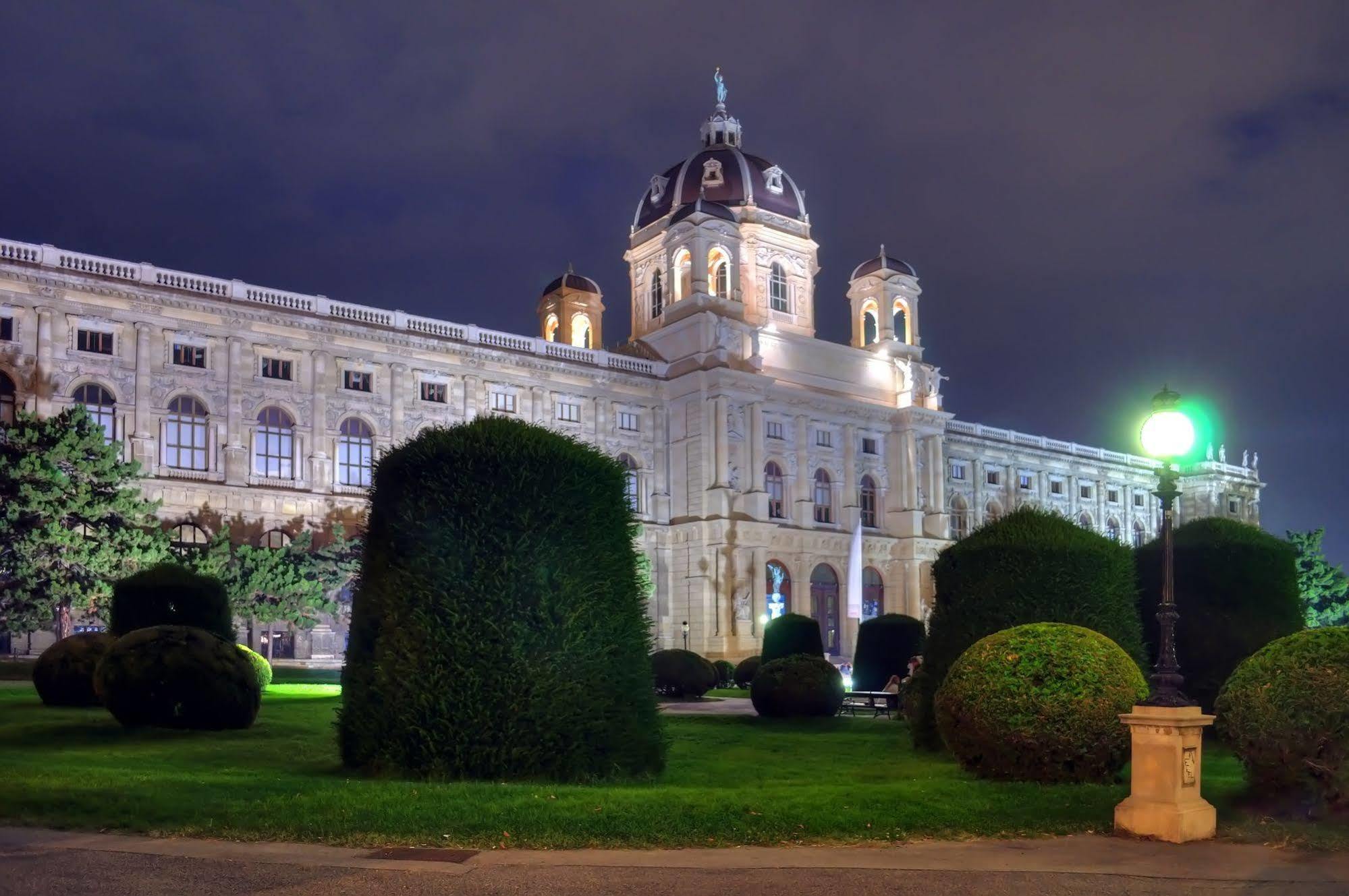 Appartements Carlton Opera Wien Eksteriør bilde